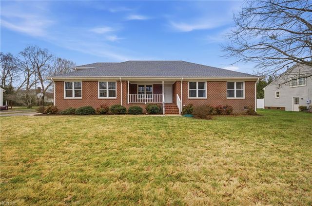 928 Fox Ridge TRL, Chesapeake, VA 23322