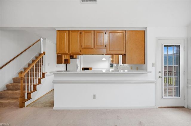 928 Fox Ridge TRL, Chesapeake, VA 23322