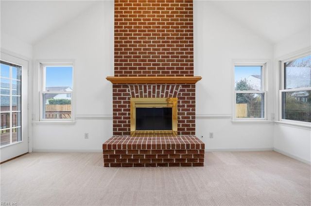 928 Fox Ridge TRL, Chesapeake, VA 23322