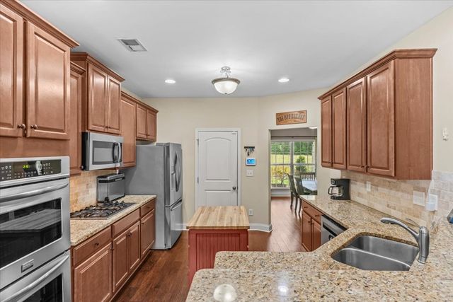 134 Halls Creek Lane, Dothan, AL 36301