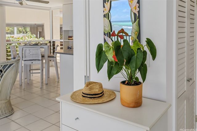 2987 Kalakaua Avenue 205, Honolulu, HI 96815