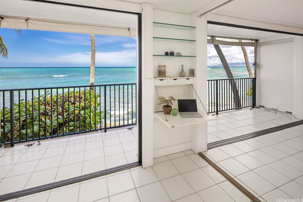 2987 Kalakaua Avenue 205, Honolulu, HI 96815