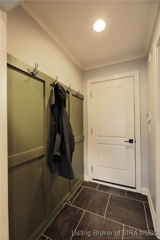 4012 Crestwood Drive, Floyds Knobs, IN 47119