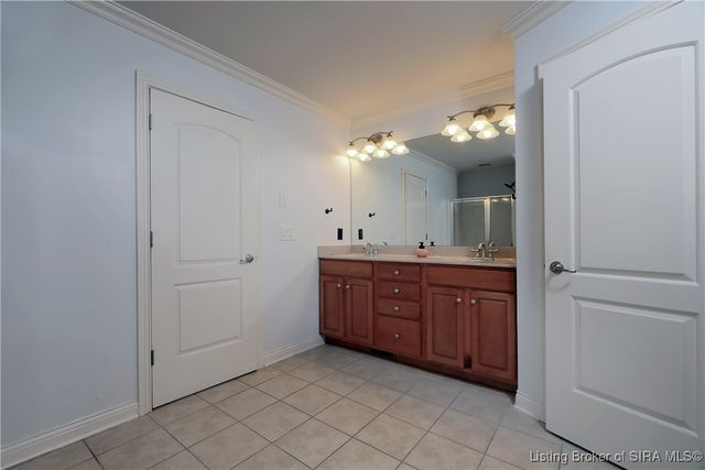 4012 Crestwood Drive, Floyds Knobs, IN 47119