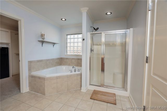 4012 Crestwood Drive, Floyds Knobs, IN 47119