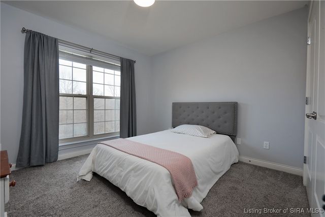 4012 Crestwood Drive, Floyds Knobs, IN 47119