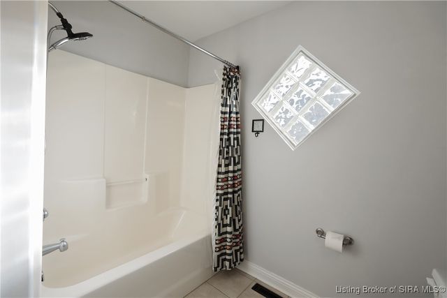 4012 Crestwood Drive, Floyds Knobs, IN 47119