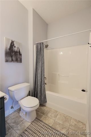 4012 Crestwood Drive, Floyds Knobs, IN 47119