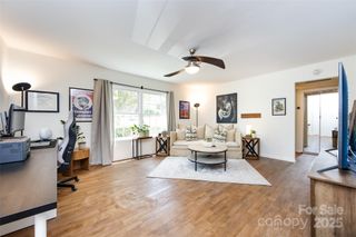 2620 Park Road F, Charlotte, NC 28209