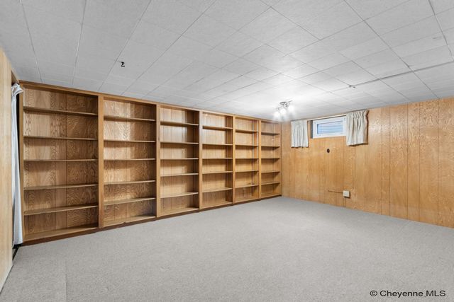 3235 FIR DR, Cheyenne, WY 82001