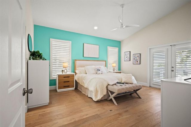 536 BAYWOOD DRIVE N, Dunedin, FL 34698