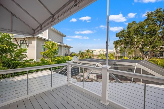 536 BAYWOOD DRIVE N, Dunedin, FL 34698