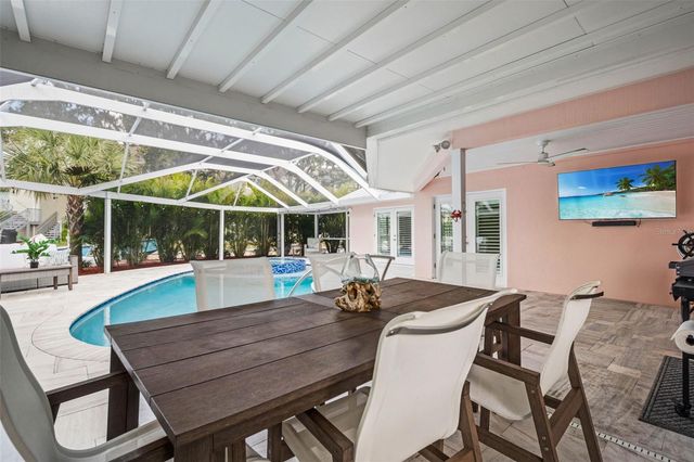 536 BAYWOOD DRIVE N, Dunedin, FL 34698