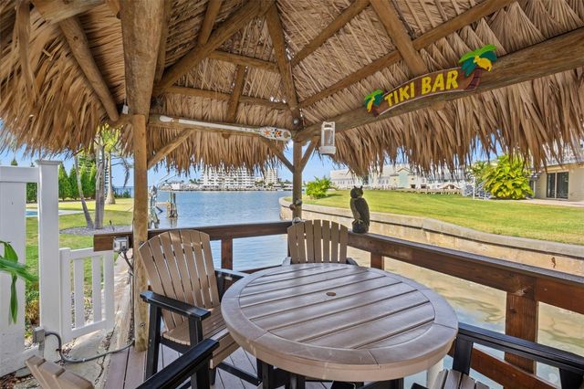 536 BAYWOOD DRIVE N, Dunedin, FL 34698