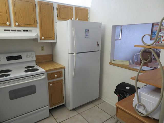 9233 SW 8th Street 119, Boca Raton, FL 33428