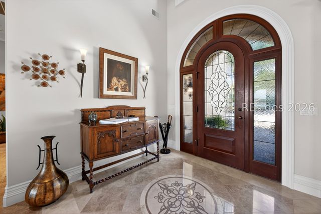 47 River Club Dr, Hilton Head Island, SC 29926