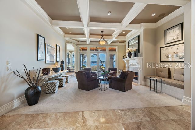 47 River Club Dr, Hilton Head Island, SC 29926