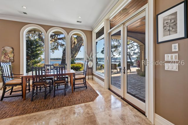 47 River Club Dr, Hilton Head Island, SC 29926