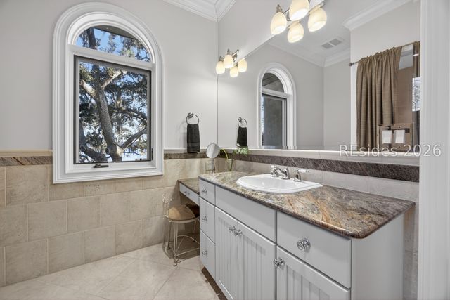 47 River Club Dr, Hilton Head Island, SC 29926