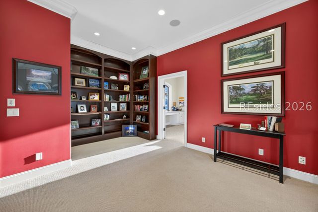 47 River Club Dr, Hilton Head Island, SC 29926