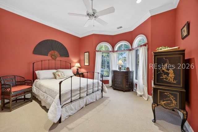 47 River Club Dr, Hilton Head Island, SC 29926