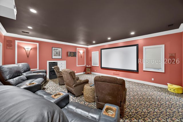 47 River Club Dr, Hilton Head Island, SC 29926