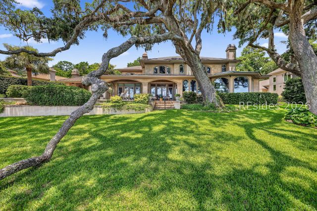 47 River Club Dr, Hilton Head Island, SC 29926