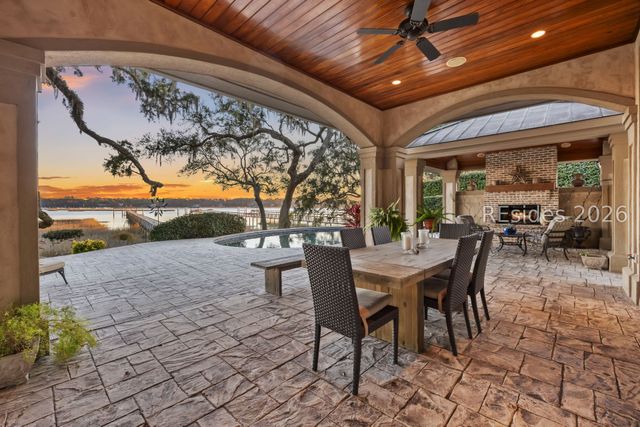 47 River Club Dr, Hilton Head Island, SC 29926