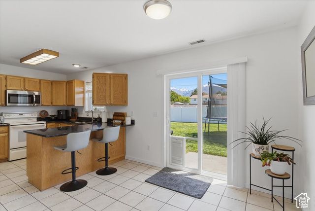 1297 S 925 W, Woods Cross, UT 84087