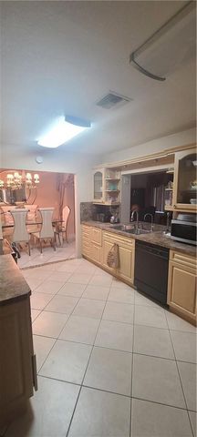 8208 NW 57th Place, Tamarac, FL 33321
