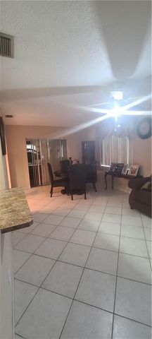 8208 NW 57th Place, Tamarac, FL 33321