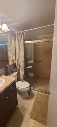 8208 NW 57th Place, Tamarac, FL 33321