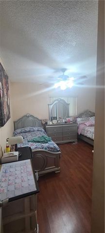 8208 NW 57th Place, Tamarac, FL 33321