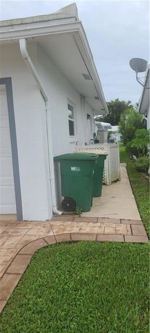 8208 NW 57th Place, Tamarac, FL 33321