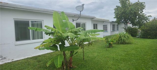8208 NW 57th Place, Tamarac, FL 33321