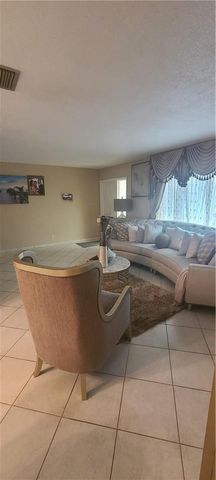 8208 NW 57th Place, Tamarac, FL 33321