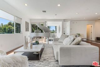 10336 Monte Mar Drive, Los Angeles, CA 90064