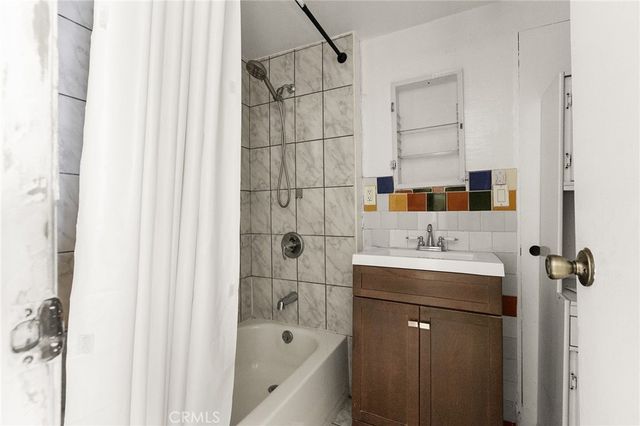 6535 Downey, Long Beach, CA 90805
