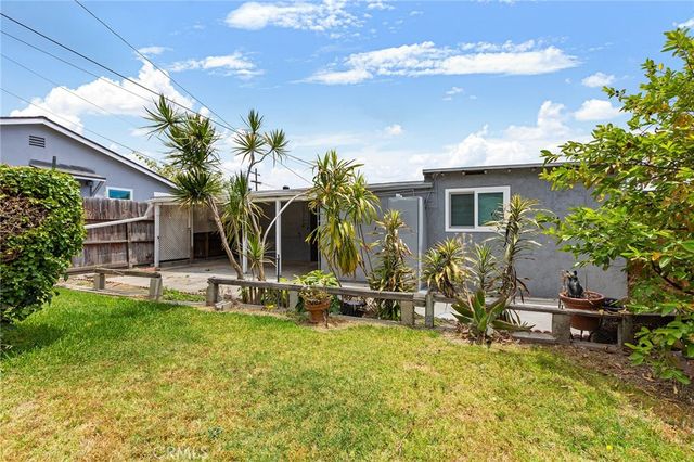 6535 Downey, Long Beach, CA 90805