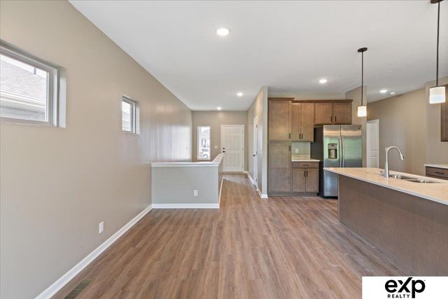 8136 S 178th Street, Omaha, NE 68136