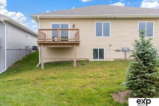 8136 S 178th Street, Omaha, NE 68136