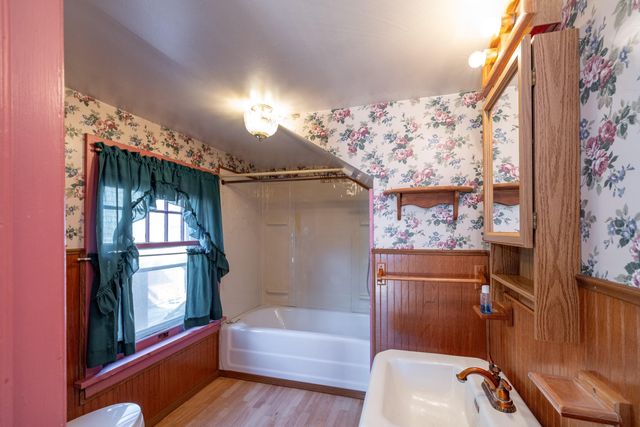 1219 W 9th Ave, Spokane, WA 99204