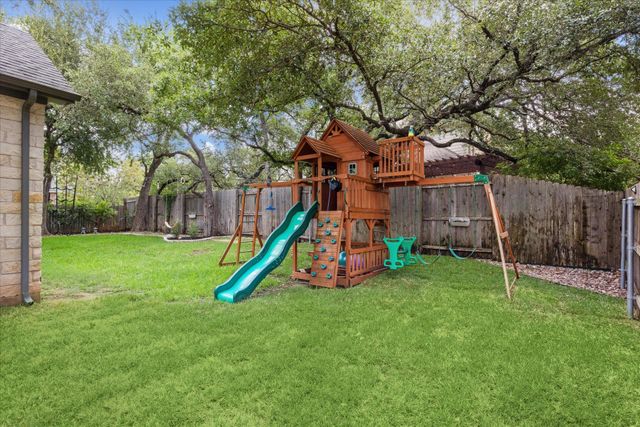 6817 Blissfield DR, Austin, TX 78739