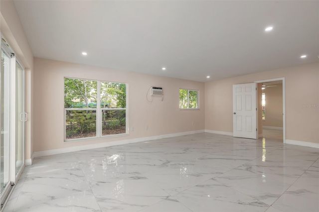 1925 JOHN ARTHUR WAY, Lakeland, FL 33803