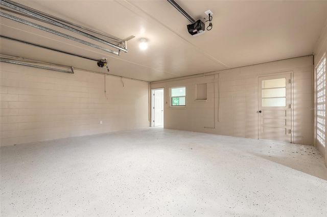 1925 JOHN ARTHUR WAY, Lakeland, FL 33803