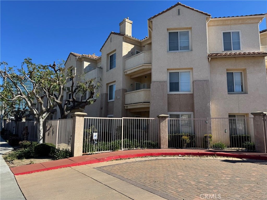 Image 20 of property listing at 130 S Barranca, West Covina, CA 91791