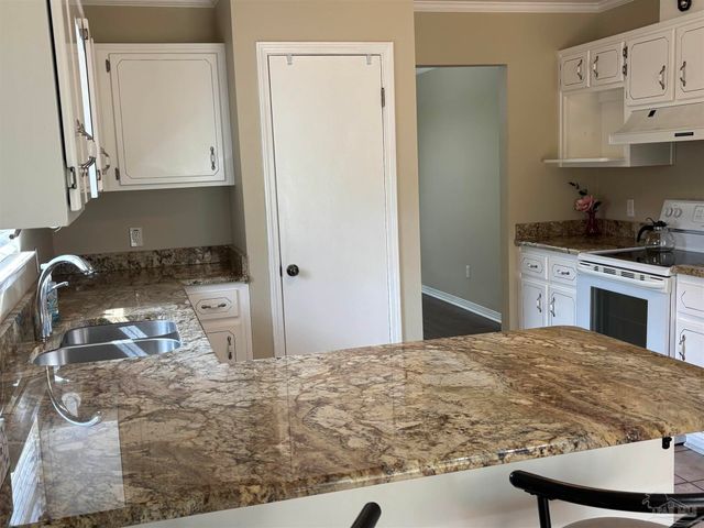 5309 Gillette Way, Milton, FL 32570