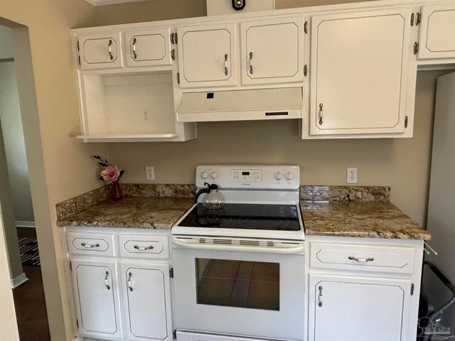 5309 Gillette Way, Milton, FL 32570