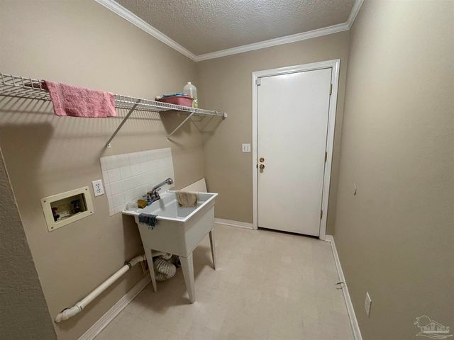 5309 Gillette Way, Milton, FL 32570