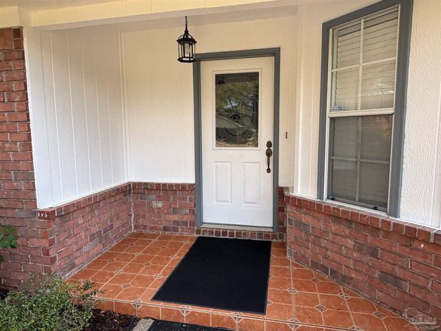 5309 Gillette Way, Milton, FL 32570